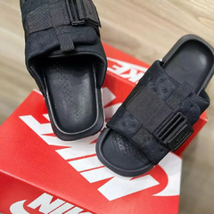 Chinelo Nike Asuna 3.0 Preto Branco na internet