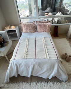 Pie de cama tiras flecos y brillos (para una plaza o plaza y media) - comprar online