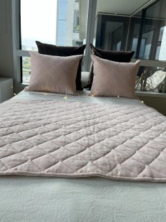 Pie de cama pana matelase rosa (para una plaza o plaza y media) - Parcelle Home