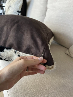 Almohadon piel imitación vaca - comprar online