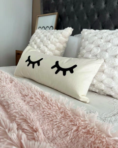 Almohadón pestañas