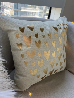Almohadón corazones dorado - Parcelle Home