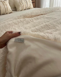 Imagen de Pie de cama/ manta ultra soft natural