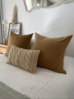 Almohadón pana camel - tienda online