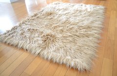 Alfombra pelo largo canela - comprar online