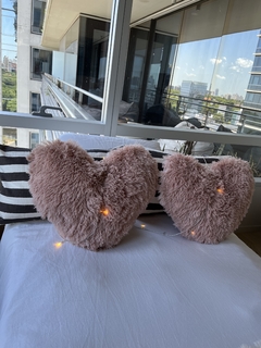 Almohadón corazón ultra soft rosa viejo