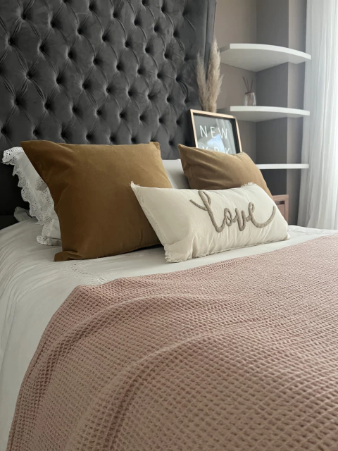 Almohadón palabra bordado - comprar online