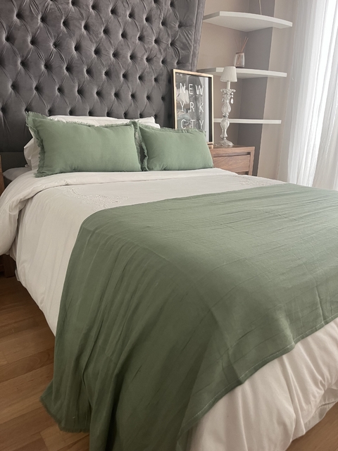 Juego en gasa de algodón verde seco (cama queen y king)