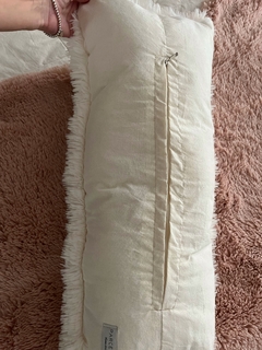 Almohadón largo ultra soft natural - comprar online