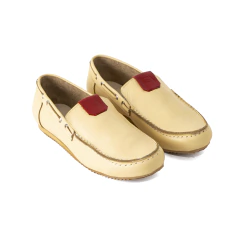Mocasin Cervo de Cuero Amarillo en internet