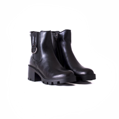 Bota Hubei Negro en internet