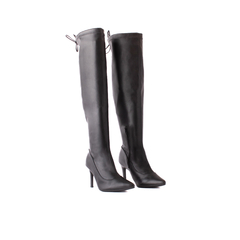 Bota Bucanera Lali Negro en internet