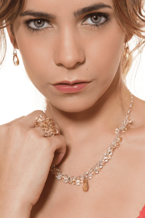 Collar Semi Premium on internet
