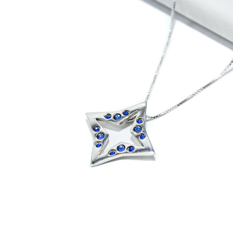Collar Starlight en internet
