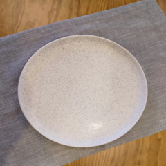 Plato Playo Baunilha 26cm - comprar online