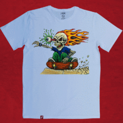 Remera Hombre Skull en skate El Danzante