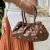 Bolsa Couro Marrom Pedrarias
