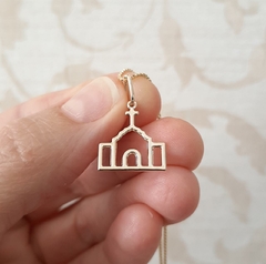 Colar Pingente Igreja Vazada Folheada Ouro - CJP428-D/45 na internet