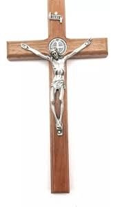 Crucifixo Madeira Medalha São Bento PV 25cm - ZT0651 na internet