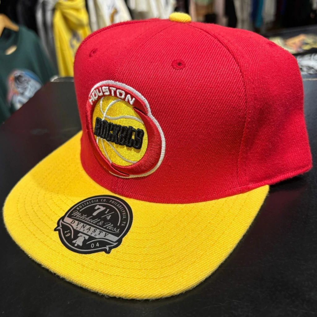 HOUSTON MITCHELL AND NESS (cerrada 7 1/4)