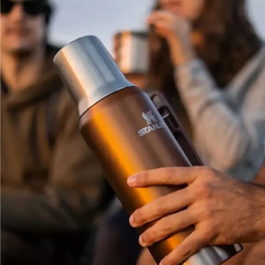 Termo clásico Maple 800 ml con caja Stanley - Bazar Colucci