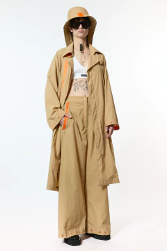 FLOATING CAMEL HAT on internet