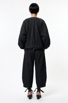 CAMPERA RESTART NEGRA en internet