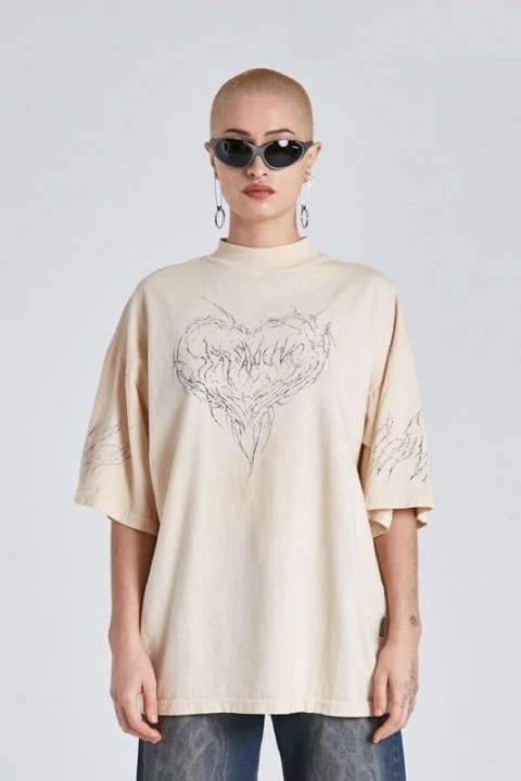 REMERA OVER HARDCORA