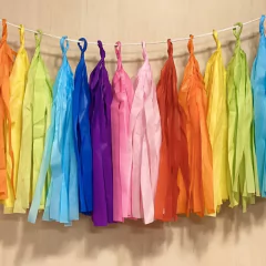 Guirnalda de borlas arcoiris