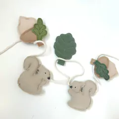 Guirnalda nórdica ardillas - Algo Bonito Universo Artesanal