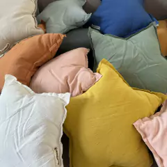 Almohadón estrella Tussor - Algo Bonito Universo Artesanal