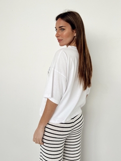 REMERA HOT LIFE (D4054) - Shiloh