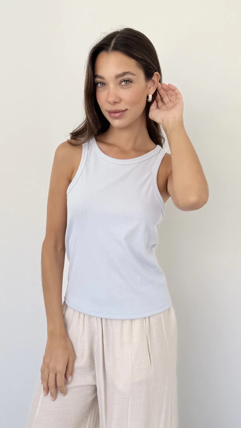MUSCULOSA GARLAND (D4394) en internet