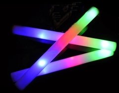 Barras Goma Espuma Rompecocos Luminosos x50 Unidades - comprar online