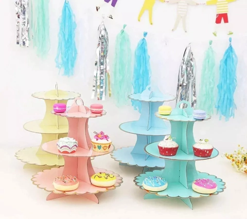 Torre Bandeja Posa Cupcakes 3 Pisos Pastel Dorado Candy