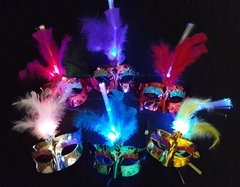 Mascaras Antifaces Veneciana C/ Plumas Y Luz Led Destacate