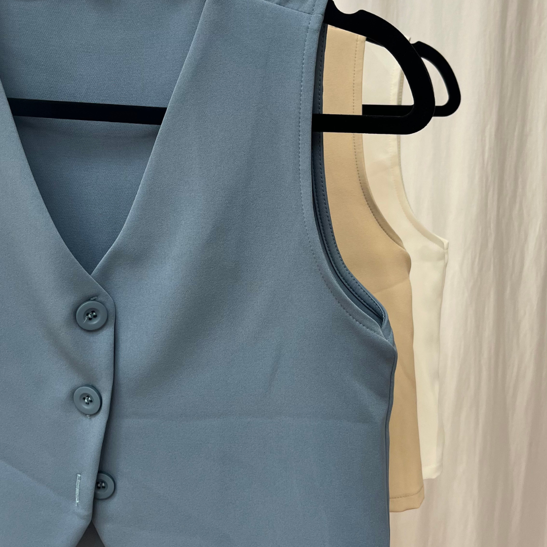 CLOTHES