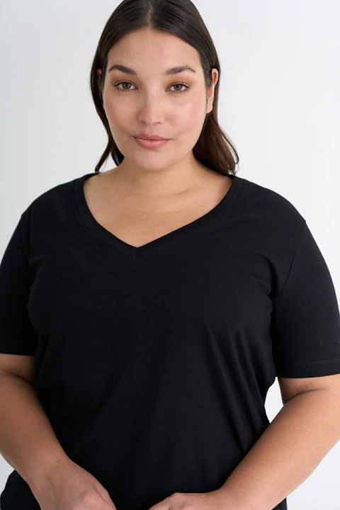 Remera ZOE, Negro - comprar online