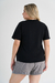 Remera SAORI, Negro - Syes | Ropa juvenil talles grandes tienda online