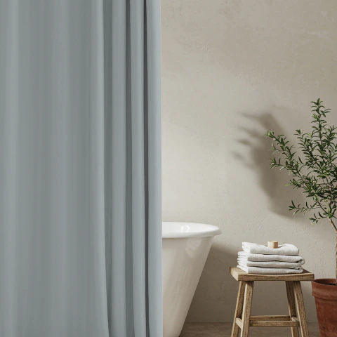Set de Baño Cortina plástica de color + alfombra antideslizante de pvc + 12 ganchos. 416
