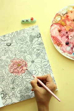 Libro para colorear Florapia - Casa Lapin - comprar online