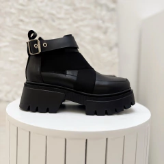 MILO CUERO NEGRO - comprar online