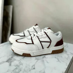 Capri Cuero Blanco y Chocolate - comprar online