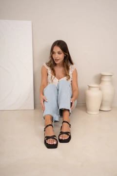 Imagen de SANDALIA PENÉLOPE CUERO NEGRO