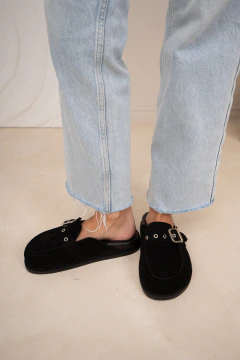 ZUECO BOLT GZA. CUERO NEGRO