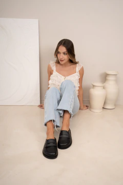 ZUECO ASTON CUERO NEGRO - Juanita Shoes