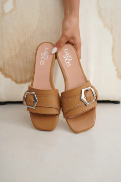 MAILU CUERO CAMEL en internet