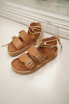 Nayla Cuero Camel - comprar online