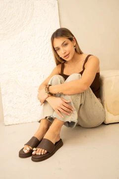 Imagen de NOVA CUERO CHOCOLATE