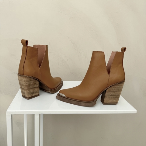 ANDRESSA CUERO CAMEL - comprar online